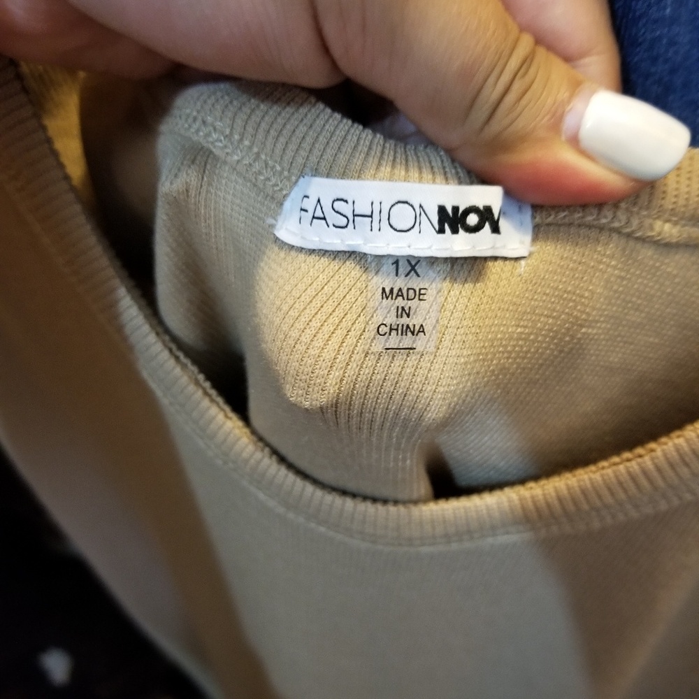 One of the boys dress-Nude